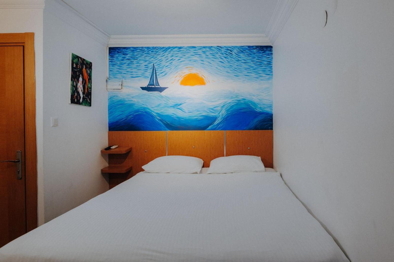 Deniz Pansiyon İzmir Exterior foto