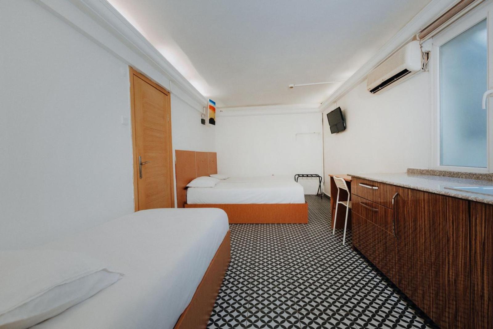 Deniz Pansiyon İzmir Exterior foto